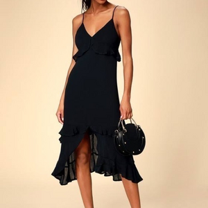 Lulu’s Island Time‎ Black Ruffled Midi Dress